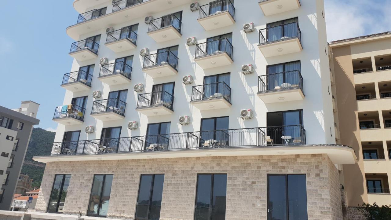Hotel Svarog Bečići Kültér fotó