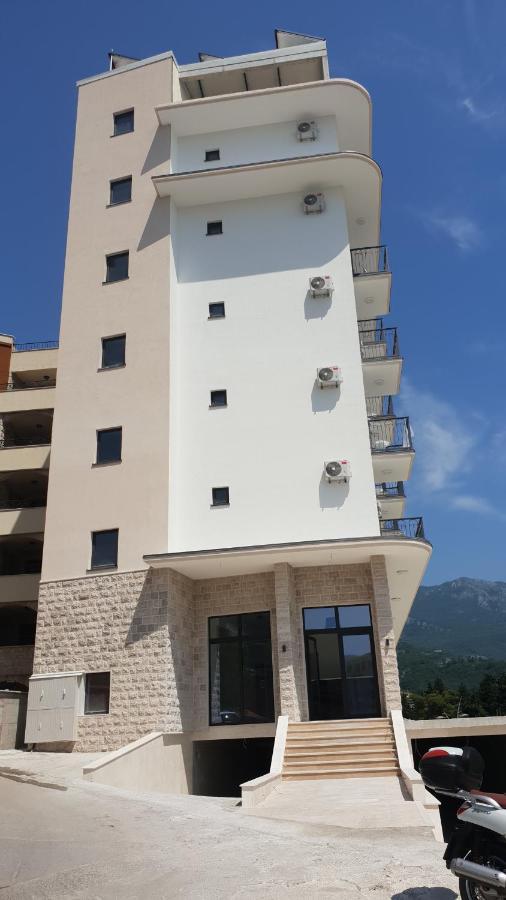 Hotel Svarog Bečići Kültér fotó